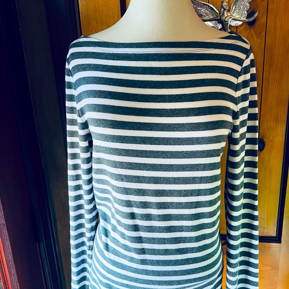 🤍  Women’s Shirt